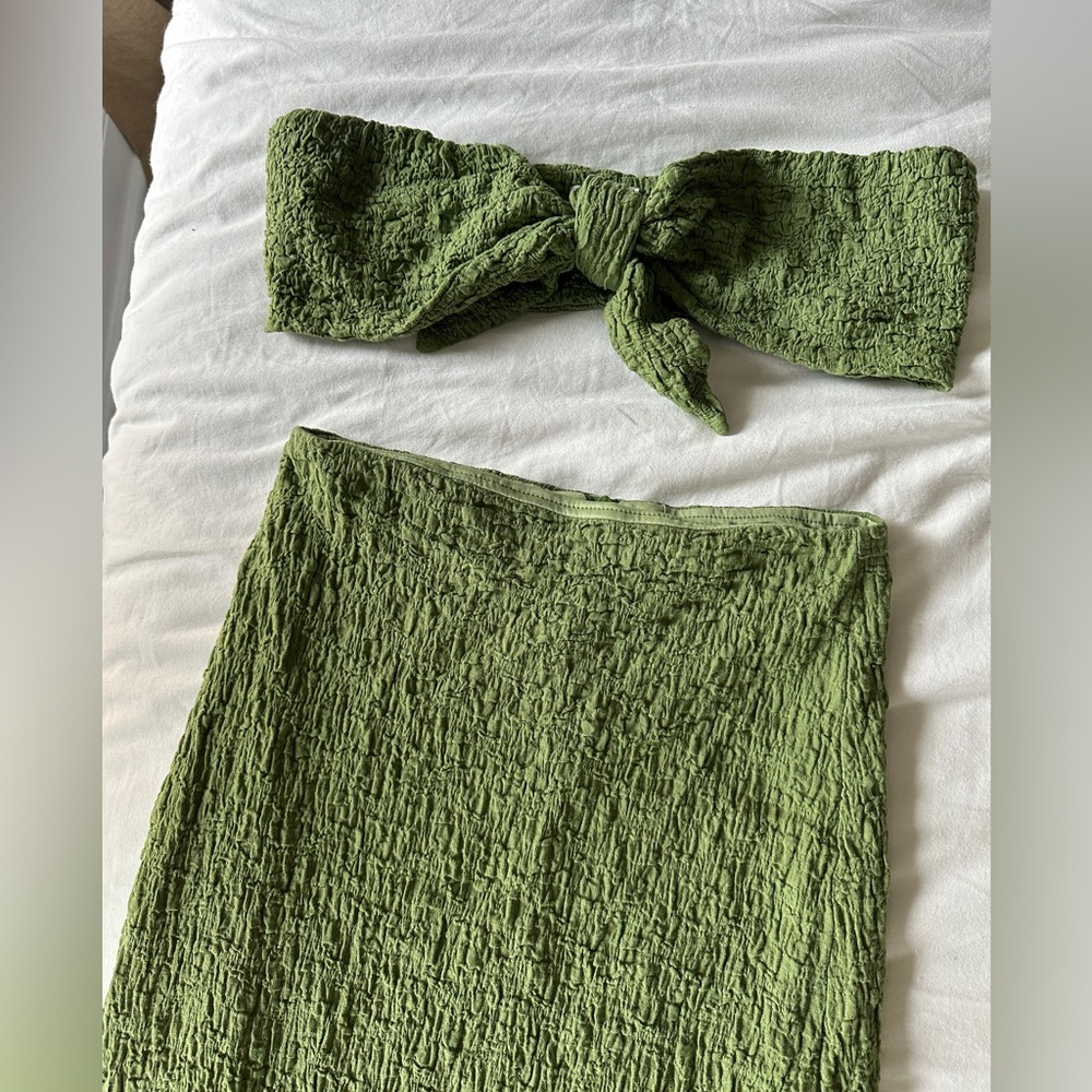 Two piece set with ruching detail